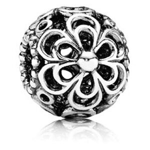 Genuine Retired PANDORA Picking Daisies Openwork Charm; 790965